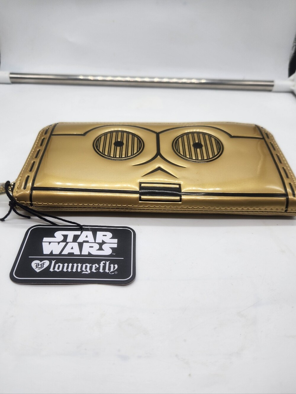 Loungefly Star Wars C-3PO Zip-Around Wallet NWT - Picture 8 of 8